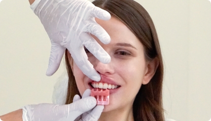 1. Select the shade of Gumy that is closest to the patient’s gingival color